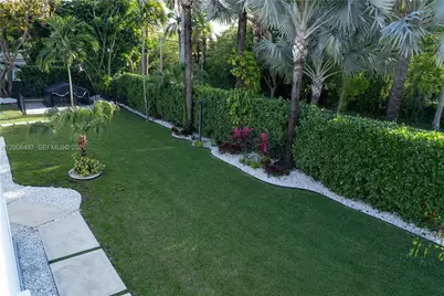 10475 SW 72nd Ave, Pinecrest, FL 33156 - Photo 11