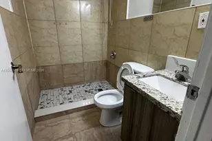 1121 NW 40th St, Miami, FL 33127 - Photo 5