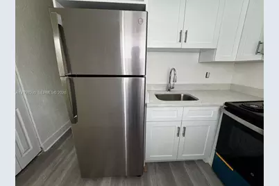 1121 NW 40th St #1, Miami, FL 33127 - Photo 9