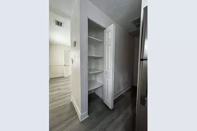1121 NW 40th St #1, Miami, FL 33127 - Photo 7