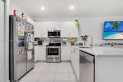 23529 SW 127th Pl, Homestead, FL 33032 - Photo 5