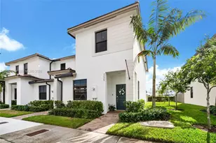 23529 SW 127th Pl, Homestead, FL 33032 - Photo 1