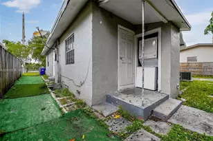 2800 SW 16th Ter, Miami, FL 33145 - Photo 9