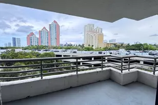3300 NE 191st St, Aventura, FL 33180 - Photo 15
