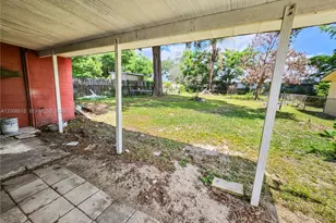 839 W 5th St, Lakeland, FL 33805 - Photo 19