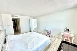 1410 S Ocean Dr, Hollywood, FL 33019 - Photo 11