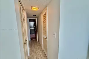 1410 S Ocean Dr, Hollywood, FL 33019 - Photo 13