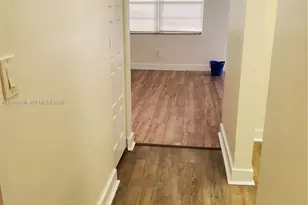 1230 NE 139th St, North Miami, FL 33161 - Photo 5