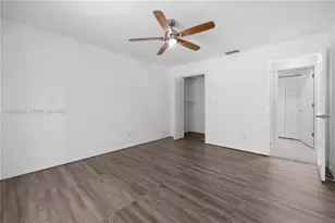 1031 Pine Isle Ln, Naples, FL 34112 - Photo 15