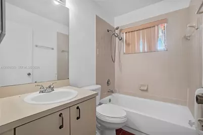 18825 NW 52nd Ct, Miami Gardens, FL 33055 - Photo 23