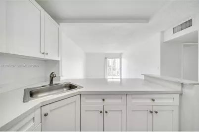 801 NW 47th Ave #515W, Miami, FL 33126 - Photo 1