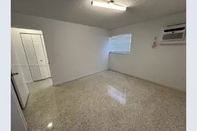 142 SW 18th Ave #20, Miami, FL 33135 - Photo 5