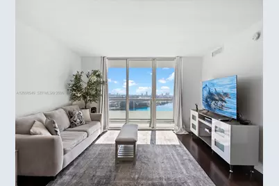 50 Biscayne Blvd #3308, Miami, FL 33132 - Photo 3