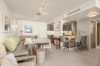 1775 Washington Ave #8F, Miami Beach, FL 33139 - Photo 5