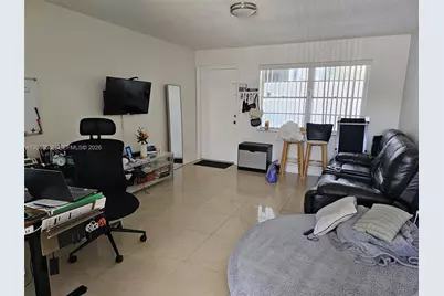 900 Tallwood Ave #207, Hollywood, FL 33021 - Photo 3
