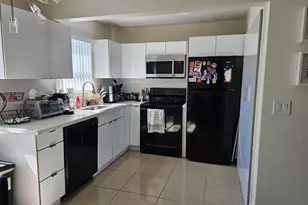 900 Tallwood Ave, Hollywood, FL 33021 - Photo 5