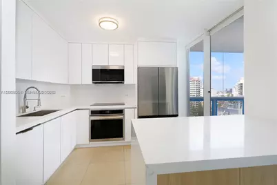 6301 Collins Ave #1608, Miami Beach, FL 33141 - Photo 3