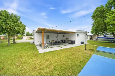 10860 SW 40th Ter, Miami, FL 33165 - Photo 23