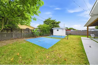 10860 SW 40th Ter, Miami, FL 33165 - Photo 29