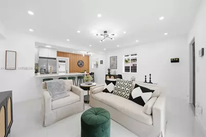 10860 SW 40th Ter, Miami, FL 33165 - Photo 5
