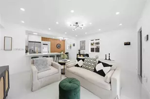 10860 SW 40th Terrace, Miami, FL 33165 - Photo 5