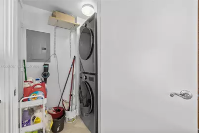 50 Biscayne Blvd #5402, Miami, FL 33132 - Photo 59