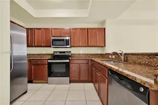 11501 NW 89th St, Doral, FL 33178 - Photo 17