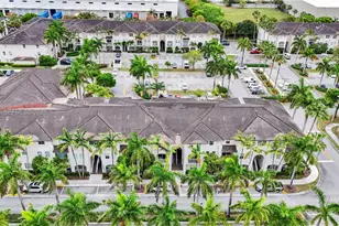 11501 NW 89th St, Doral, FL 33178 - Photo 5