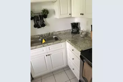 3050 Presidential Way #101, West Palm Beach, FL 33401 - Photo 27