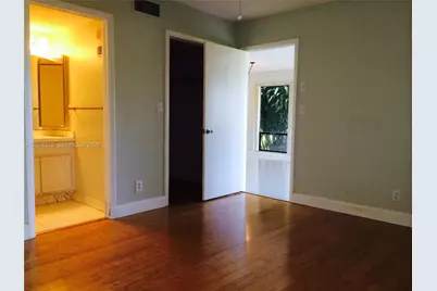 3050 Presidential Way #101, West Palm Beach, FL 33401 - Photo 5