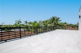 8826 Froude Ave, Surfside, FL 33154 - Photo 45