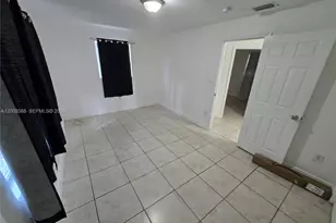 11800 SW 216th St, Miami, FL 33170 - Photo 7