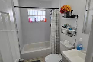 11800 SW 216th St, Miami, FL 33170 - Photo 13