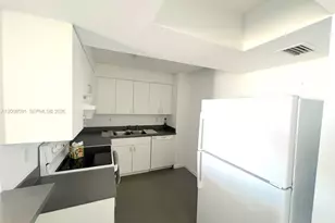 1800 Collins Ave, Miami Beach, FL 33139 - Photo 13