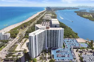 100 Bayview Dr, Sunny Isles Beach, FL 33160 - Photo 29