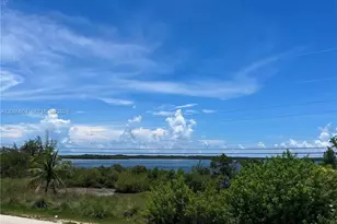 16 Shoreland Dr, Key Largo, FL 33037 - Photo 3