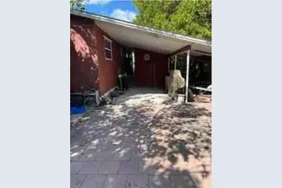 22963 Anne Bonny Ln, Sugarloaf, FL 33042 - Photo 9