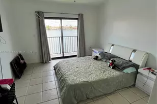 5580 W 26th Ct, Hialeah, FL 33016 - Photo 13