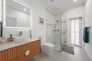 8220 SW 182nd St, Palmetto Bay, FL 33157 - Photo 13