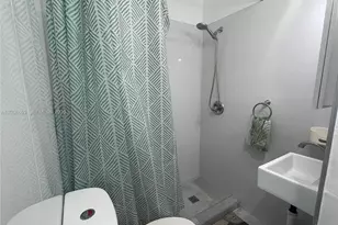 259 NE 111th St, Miami, FL 33161 - Photo 5