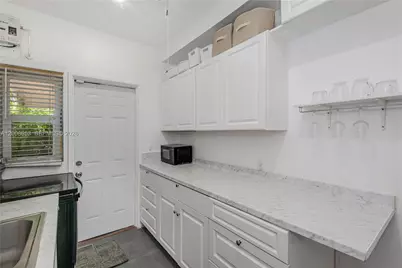259 NE 111th St #1, Miami, FL 33161 - Photo 3