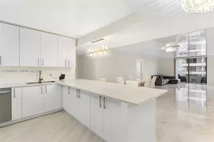 2500 Parkview Dr, Hallandale Beach, FL 33009 - Photo 5