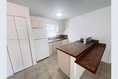 1832 My Pl #j-39, West Palm Beach, FL 33417 - Photo 1