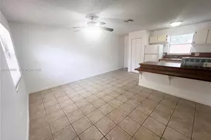 1832 My Pl, West Palm Beach, FL 33417 - Photo 5