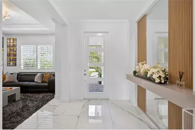 10626 Starling Way, West Palm Beach, FL 33412 - Photo 9