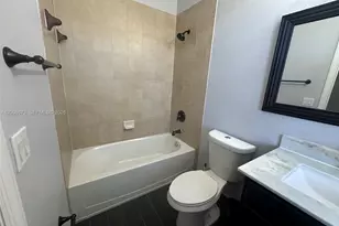 3211 SE 6th St, Homestead, FL 33033 - Photo 23