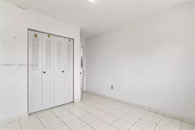 8800 NW 118th St, Hialeah Gardens, FL 33018 - Photo 7