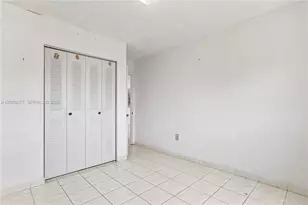 8800 NW 118th St, Hialeah Gardens, FL 33018 - Photo 7
