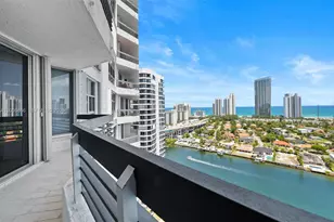 19101 NE 36th Ct, Aventura, FL 33180 - Photo 9