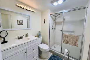 9820 S Hollybrook Lake Dr, Pembroke Pines, FL 33025 - Photo 23